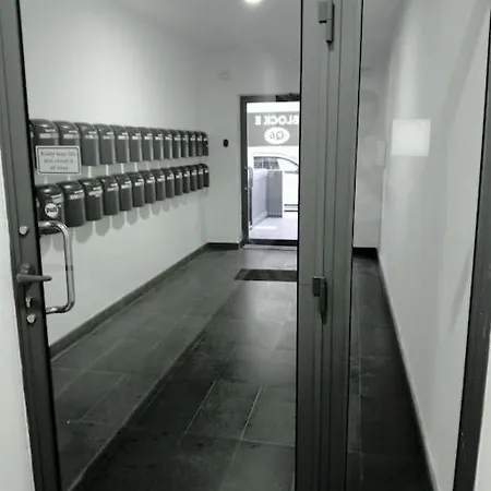 아파트 Salina Wharf, Block E, Apt. 26 세인트폴스베이