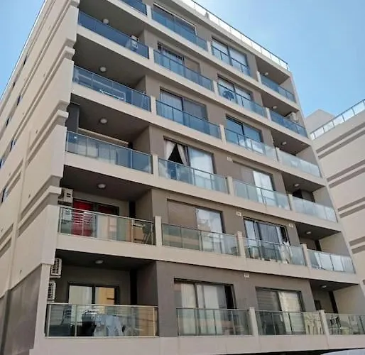 Salina Wharf, Block E, Apt. 26 شقة خليج سانت بول